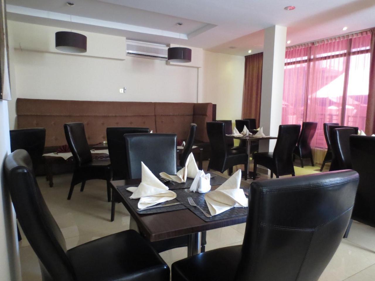 Airport Plaza Hotel Juba Exterior photo