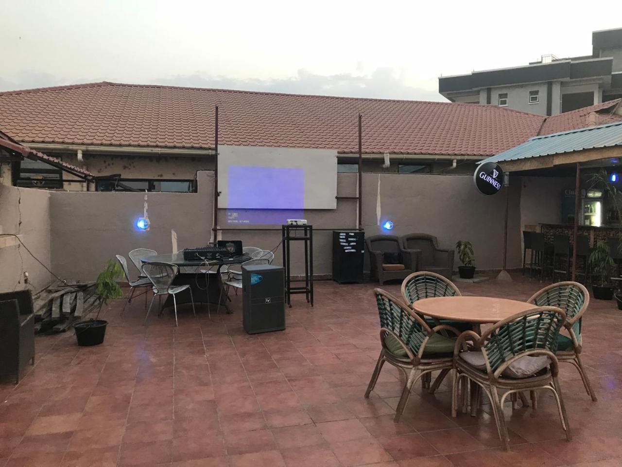 Airport Plaza Hotel Juba Exterior photo